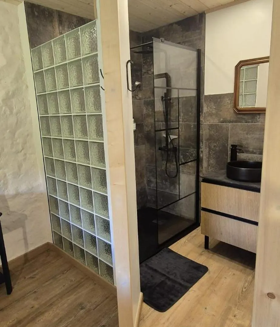 Eco-Gite Cottage Panoramique, Terrasses, Baby Foot, 150 M2 Renove Et Agrandi En 2024, Activites Proposees Champagnac-le-Vieux 0*,